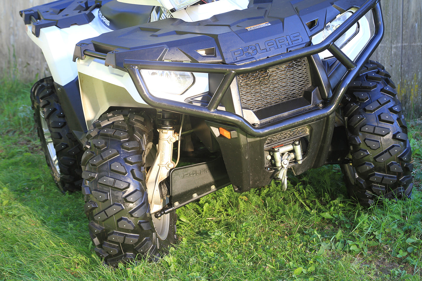 ST-11F iGrip 11mm standard studs providing durable traction and stability on icy and snowy terrain